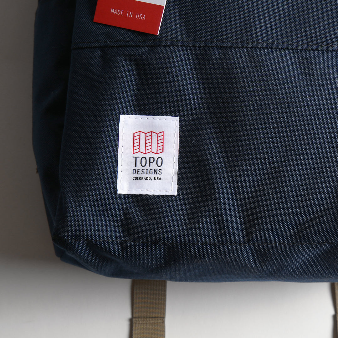 Topo Daypack - Navy